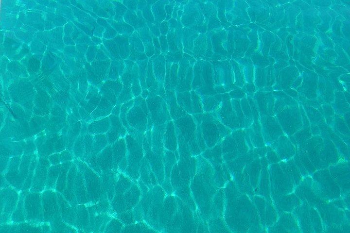 プライベートラグジュアリーミニヨットによるエラフィティ諸島： VIPエクスペリエンス