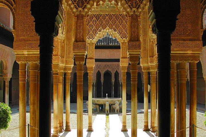 Cordoba Old Town Private Walking Tour With A Guide
