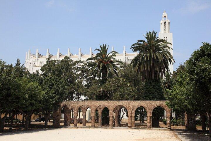 Casablanca Highlights Tour: Mosque Access & City Secrets