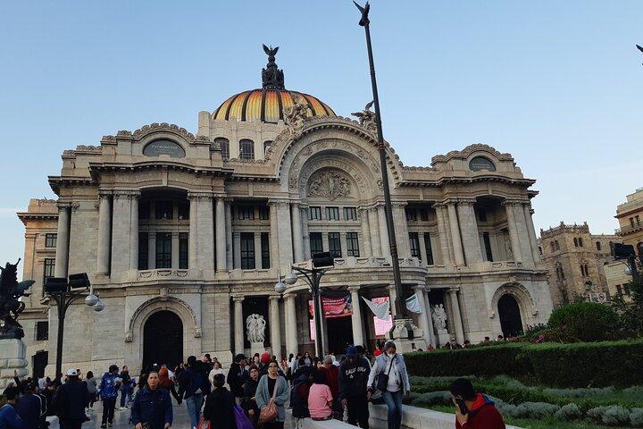 CDMX privat heldagstur Teotihuacán og Xochimilco