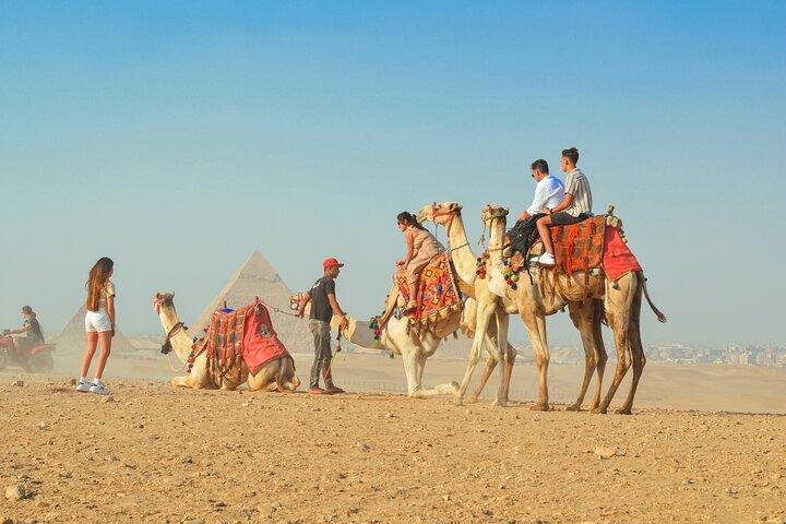 Sharm El Sheikh: excursión de un día a las pirámides y el museo en autobús con almuerzo