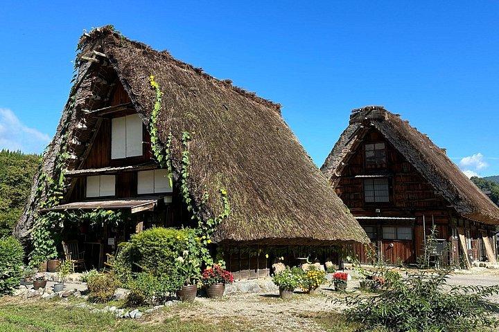 世界遺産白川郷 金沢発パーフェクトガイドツアー