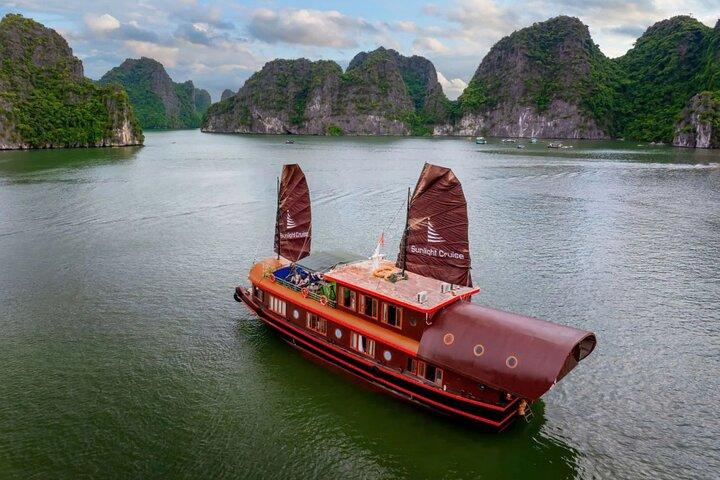Private Lan Ha Bay Cruise 2D1N