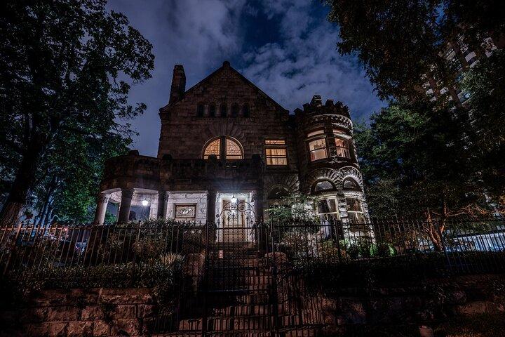 Gaslichten, graven & goud : Terrors of Denver Ghost Tour