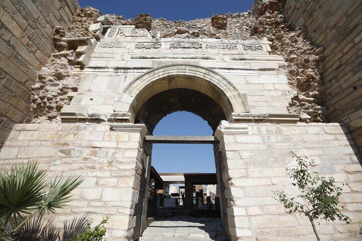 6 Days Tour to Istanbul, Cappadocia, Pamukkale, Kusadasi, Ephesus