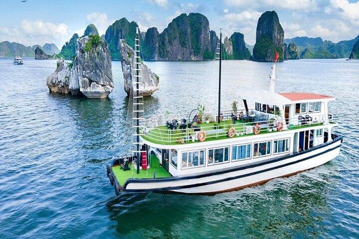 Tour giornaliero della baia di Halong Crociera deluxe di 6 ore in autobus limousine per piccoli gruppi