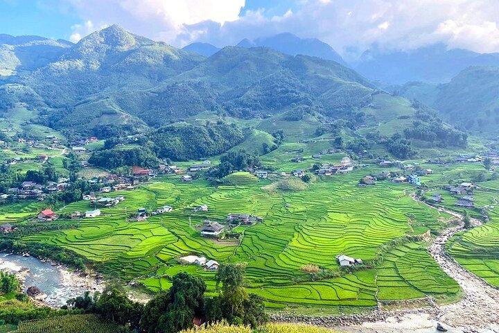 2 Day Sapa Cultural Tour from Hanoi with Homestay