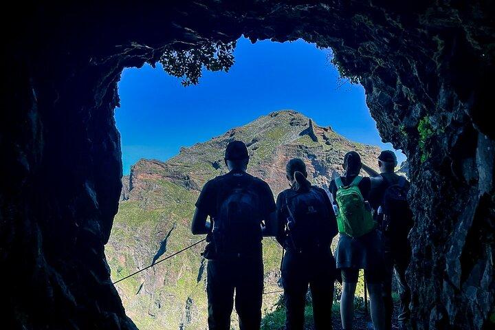 Pico do Areeiro a Pico Ruivo (PR 1) - Tour de senderismo en Madeira