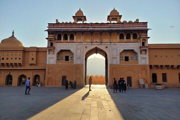 Private Ganztagestour zu den historischen und kulturellen Orten von Jaipur