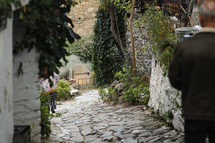 6-Days Tour to Istanbul, Cappadocia, Laodicea, Pamukkale, Ephesus