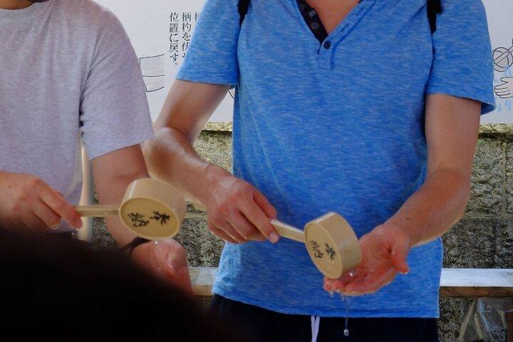【Santuario Fushimi Inari】 Un local nacido en Kioto comparte el camino secreto de los turistas
