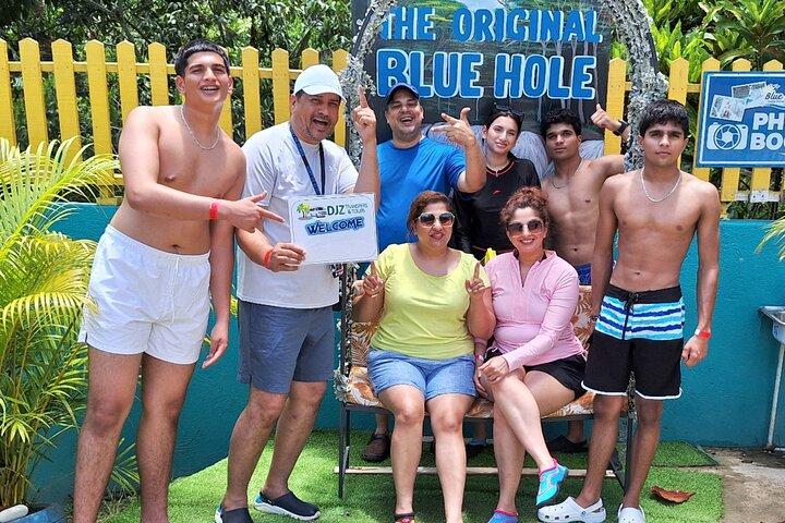 Excursión a Dunn's River Falls & Blue Hole desde Montego Bay & Falmouth.