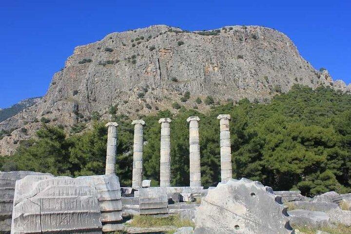 5 Day Tour to Istanbul, Laodicea, Pamukkale, Ephesus, Cappadocia