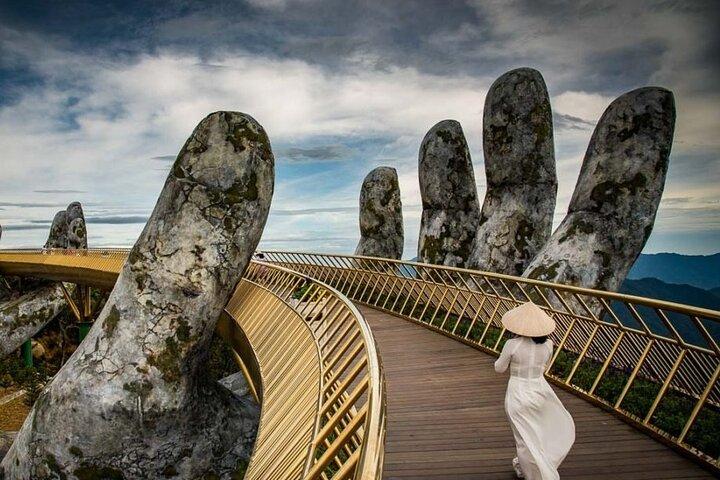 Ba Na Hills, Golden Bridge & Fantasy Park Dagstur från Da Nang