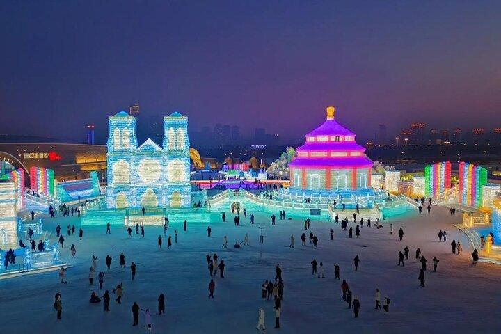 Visite privée senior de 8 jours à Harbin China Snow and Ice Festival