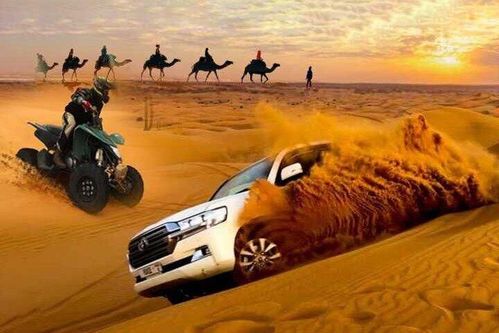 ドバイ4x4デザートサファリ、クワッドバイク、キャメルライド＆BBQディナー