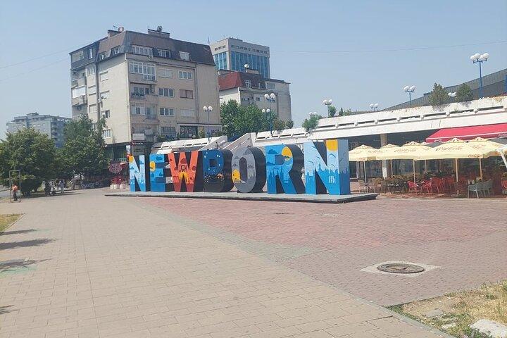 Fra Skopje: Kosovo på en dag – Prishtina, kloster og bjørne