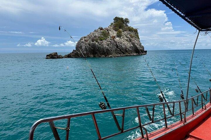 Crociera con pesca e pranzo sull'isola da Koh Samui - Cattura e relax