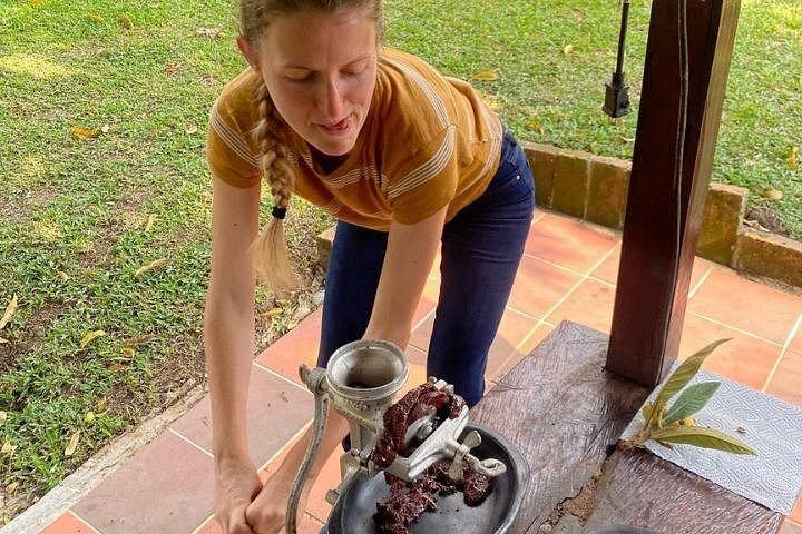 Custom Cacao Tour + Riding in Pereira