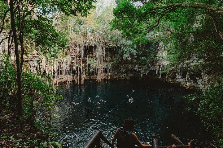Chichen Itza full day Lunch and cenote tickets included