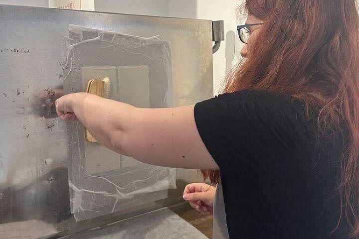Tokyo 5hr Private Guided Tour & Washi Papermaking