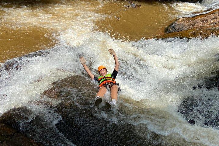 Avventura di canyoning a Da Lat: esplora le cascate di Datanla