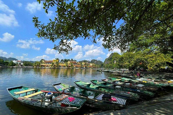 北ベトナムのベスト5日間旅行：ハノイ、ニンビン、ハロン