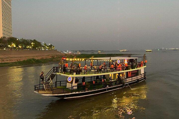 Phnom Penh : Sunset Cruise - Gratis koude bieren, frisdranken & fruitschaal