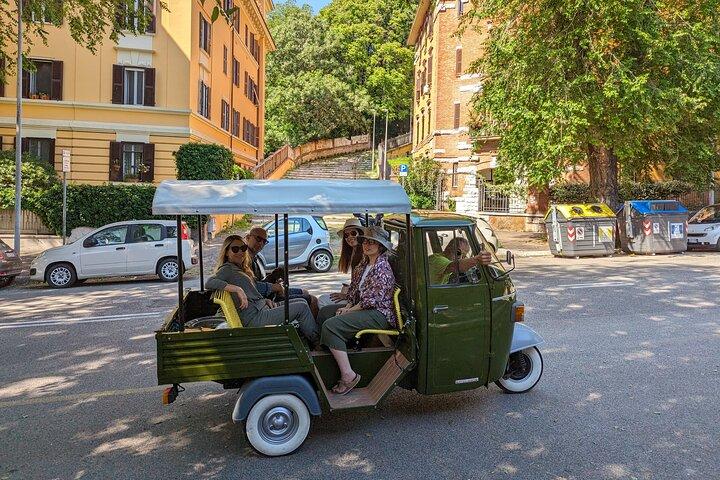 Privat rundtur Piaggio Ape Car Appia Antica & Food Tour