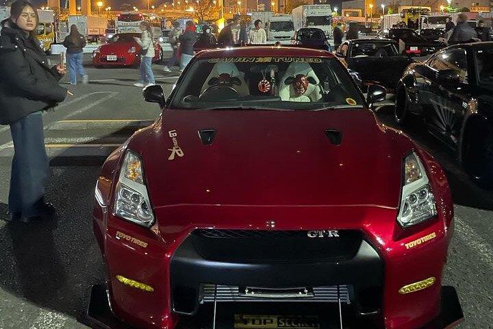 Encuentro privado en coche Daikoku con guía local