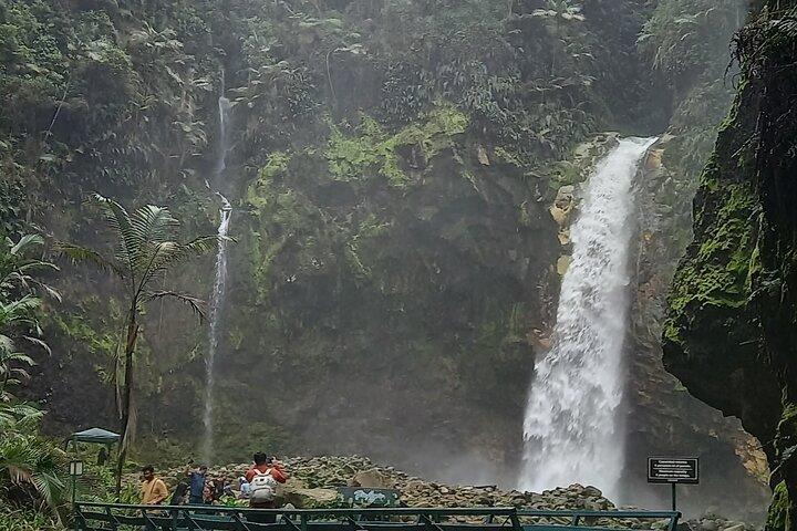 Hôtels à l'aéroport SJO Transfert privé de La Fortuna Arenal Volcano