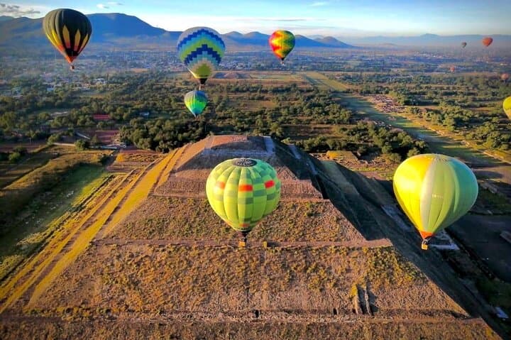 Sunrise Balloon Flight + Cave Breakfast
