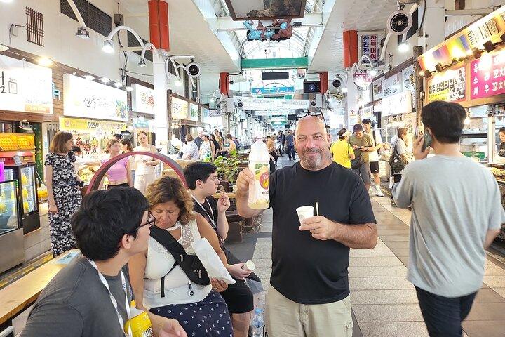 済州島の東、南、西全域を巡るプライベート日帰りツアー