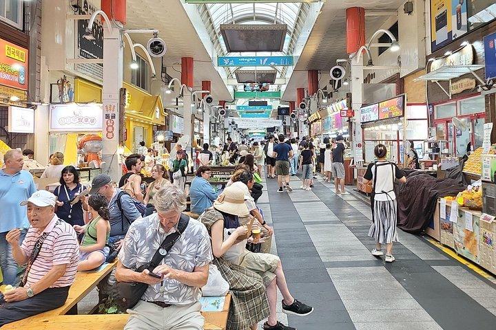 済州島の南と西へのプライベート半日ツアー
