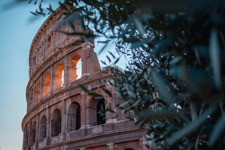 Visit Colosseum from Rome with Free Audio Guide