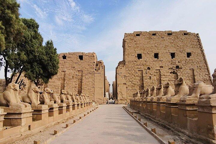 Private Tour foll day to East and West Banks of Luxor