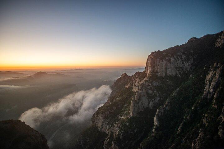 Private Montserrat Sunrise Tour and Brunch with Transportation