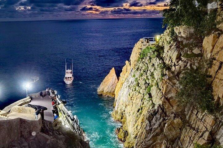 Acapulco Landausflug: Cliff Divers in der Nacht