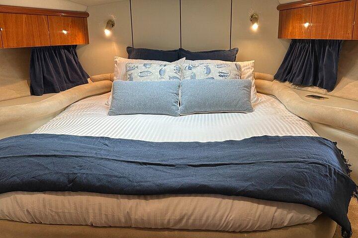 Privat tur til Arrábida-kysten ombord på en yacht