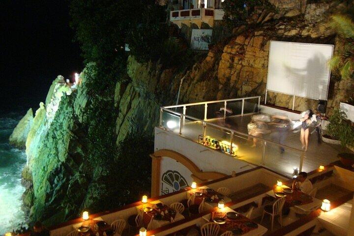 Acapulco Landausflug: Cliff Divers in der Nacht
