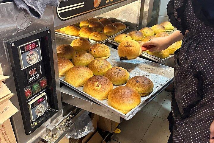 Hanoi Customized Street Food Walk med Train Street Experience