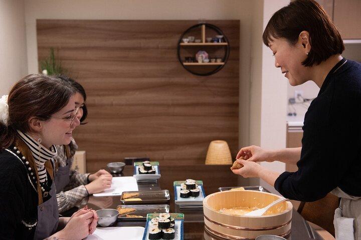 錦市場・貸切寿司教室＆町家での酒の試飲