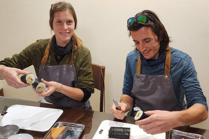 錦市場・貸切寿司教室＆町家での酒の試飲