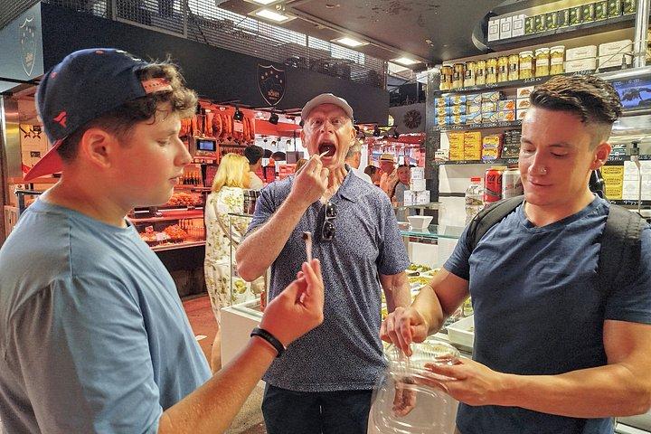 プライベートバルセロナEバイク食と文化体験