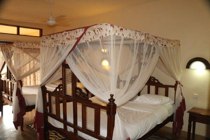 Safari de 5 dias para Tsavo East, Tsavo West e Saltlick de Mombasa