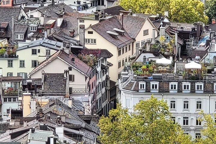 Recorrido por el distrito histórico de Zúrich
