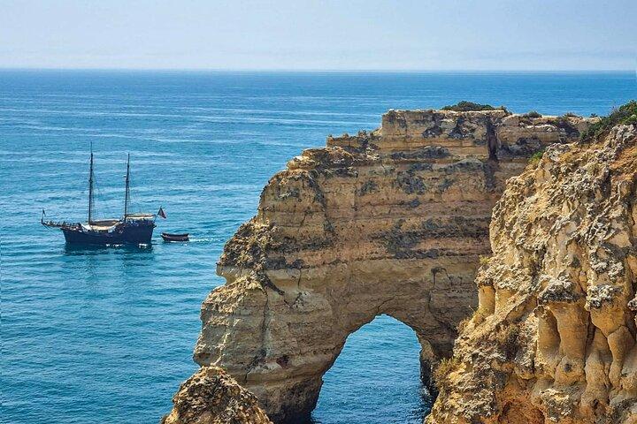 De Olhao: Benagil Hiking Cliffs e a 4 Treasure Experience