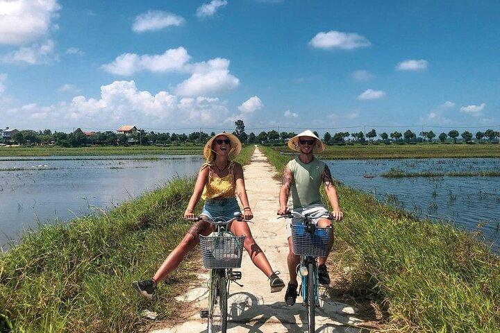 Descubra o charme escondido da paisagem rural de Hoi An em um passeio de bicicleta