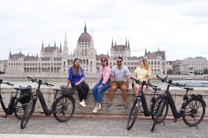 Tour in E-bike più cool di Budapest
