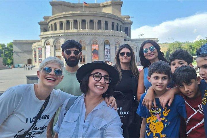 Walking Yerevan City Tour with 5 Wine